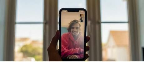 Aplikasi Video Call Acak Hot Iphone. 18 APK VCS Online Gratis Terbaik & Terbaru 2023 untuk Android dan iOS (No Coin)