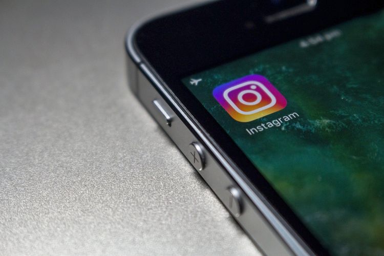 Cara Mengetahui Nomor Hp Artis Di Instagram. 5 Juta Data Privasi Nomor HP dan Email Anak-anak Bocor