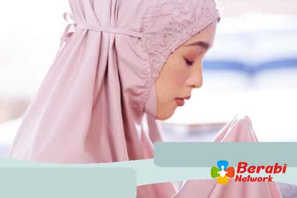 Aplikasi Jadwal Sholat Terbaik. 9 Aplikasi Jadwal Sholat dan Arah Kiblat Tanpa Iklan