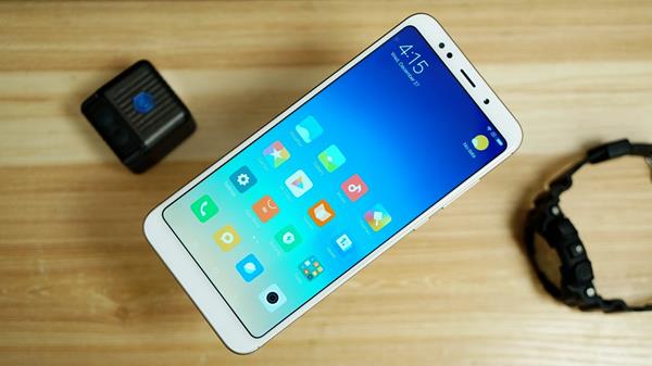 Redmi 5 Plus Ram 3. 10 Kelebihan dan Kekurangan HP Xiaomi Redmi 5 Plus