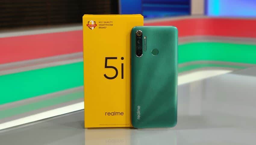 Realme Harga 2 Jutaan. 6 HP realme Harga 2 Jutaan Terbaik (April 2024)