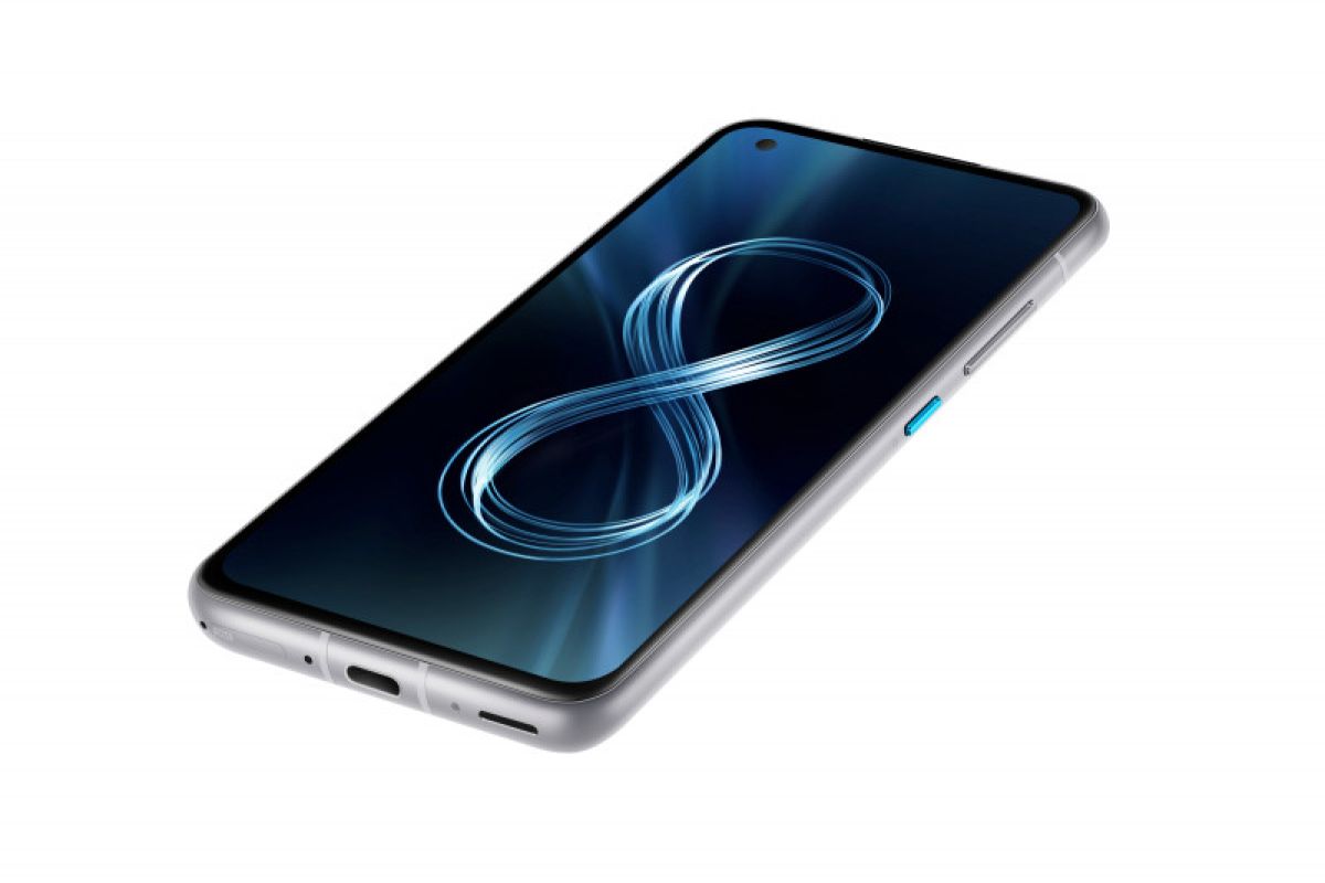 Asus Zenfone 8 Indonesia. ASUS Zenfone 8 hadir dengan RAM 16GB