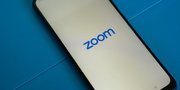 Cara Download Zoom Di Hp. Cara Menggunakan Zoom di HP dengan Mudah, Ketahui Juga Langkah-Langkah Download dan Bikin Akunnya