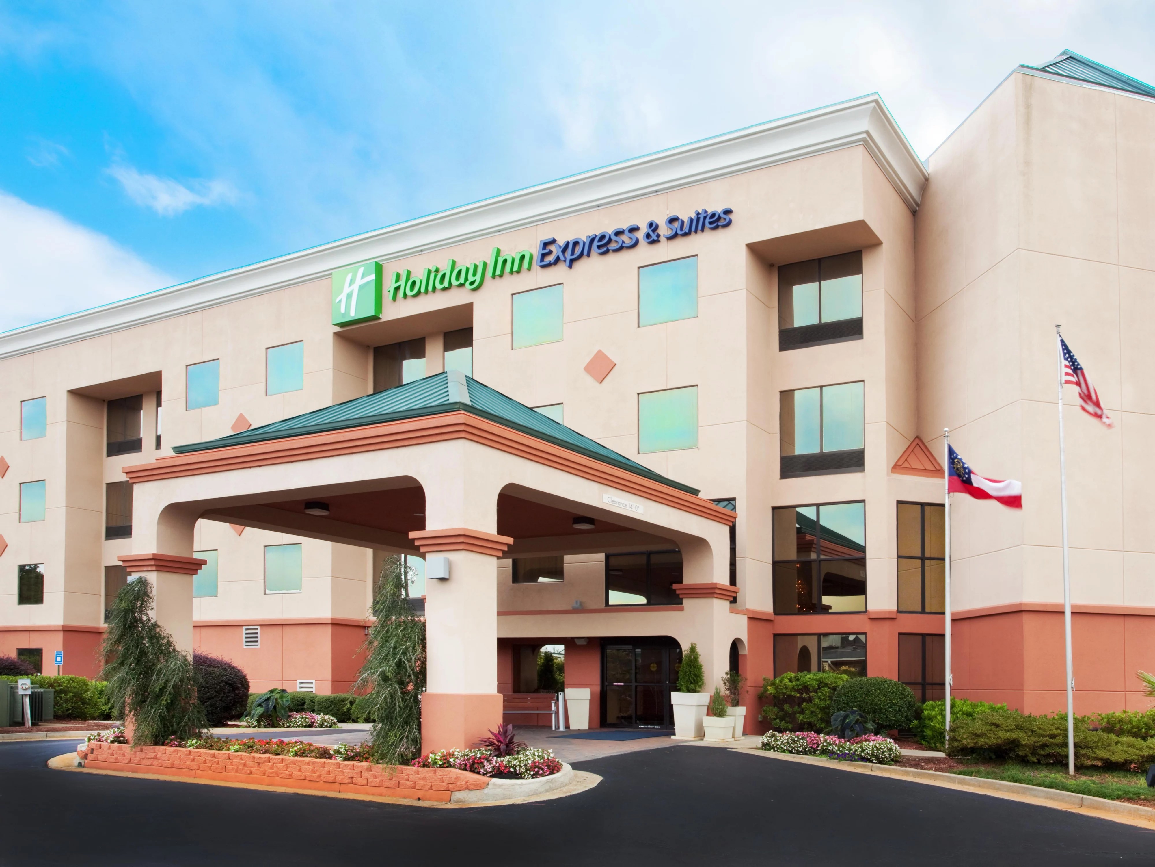 Icon Sorotan Instagram Keren. Holiday Inn Express & Suites Lawrenceville Hotel in Lawrenceville by IHG