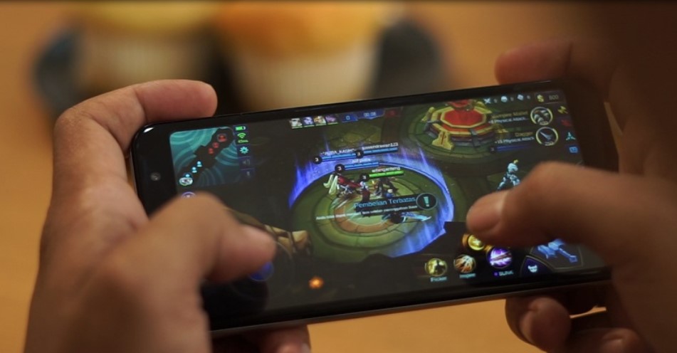 Cara Mengatasi Lag Mobile Legend 2020. Cara Mengatasi Lag Mobile Legend di RAM 1GB, Bye Ping Merah