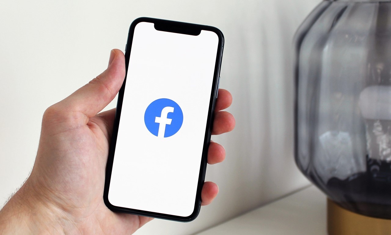 Menghapus Video Watch Di Facebook. Cara Hapus Riwayat Video Facebook yang Sudah Kamu Tonton