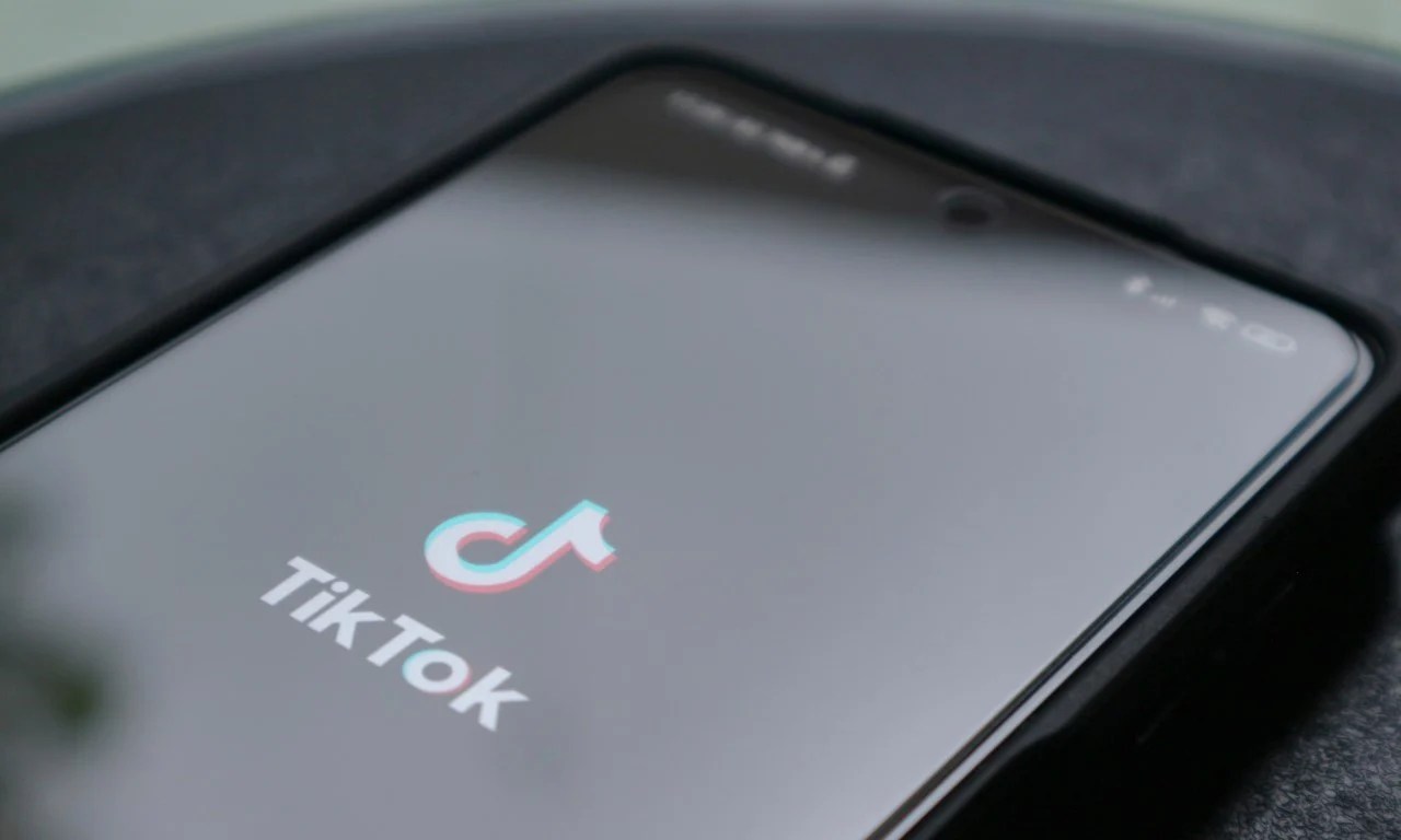 Cara Membuat Video Tiktok Dengan Foto. Cara Buat Slide Show Foto di TikTok Supaya Gambar Berganti Otomatis