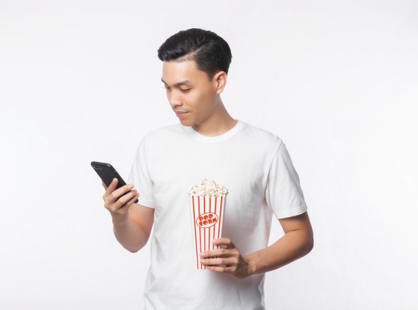 Cara Nonton Film Streaming. Viralkan! Ini Cara Hemat Kuota Internet Pas Nonton Film Streaming di HP