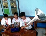 Antena Penangkap Sinyal Wifi. Siswa SMA Semesta Semarang Buat Penangkap Sinyal Wifi Dari Corong Minyak Tanah