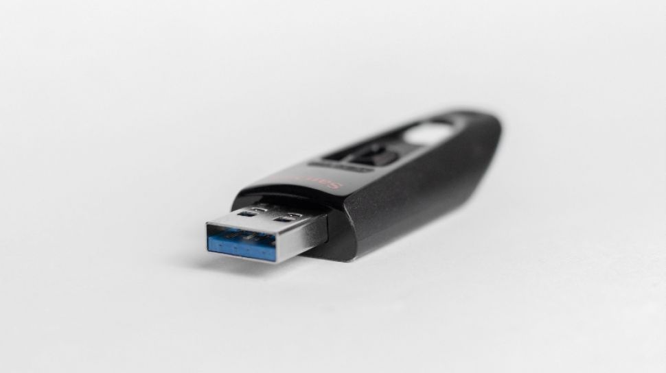 Mengembalikan Data Flashdisk Yang Terformat. Cara Mengembalikan File yang Terhapus di Flashdisk, Anti Ribet!