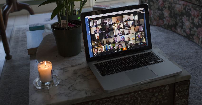 Cara Bikin Zoom Meeting. Lebaran Virtual, Ini Cara Bikin Zoom Meeting Bersama Keluarga di Hari Lebaran