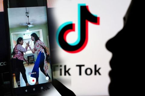 Cara Membuat Slide Foto Di Tiktok Lite. Cara Membuat Slide Foto di TikTok, Ternyata Mudah