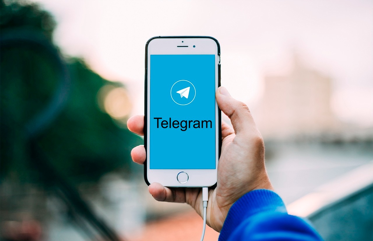 Cara Mendapatkan Uang Dari Telegram. Terbukti! 10 Cara Menghasilkan Uang dari Telegram, Mudah dan Anti Ribet, Cuan Mengalir