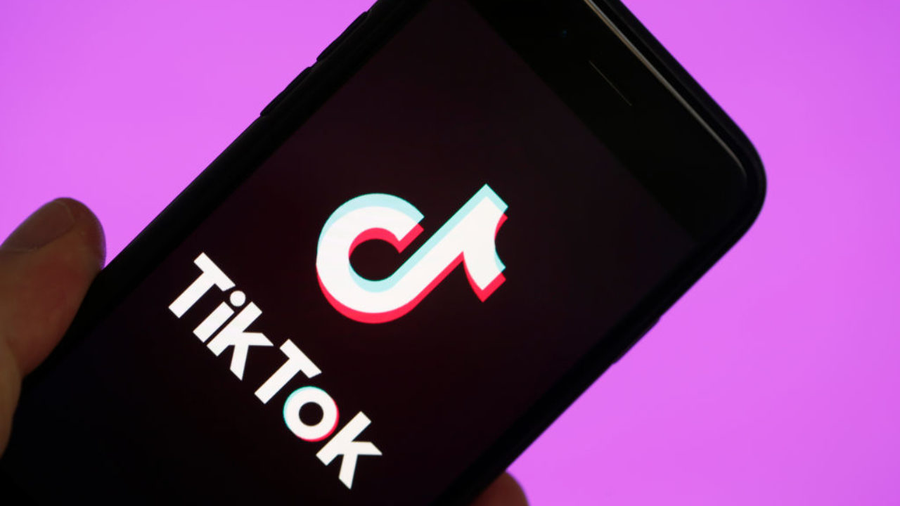 Cara Download Video Tiktok Yang Di Privasi. Cara Menyimpan Video Tik Tok yang di Private