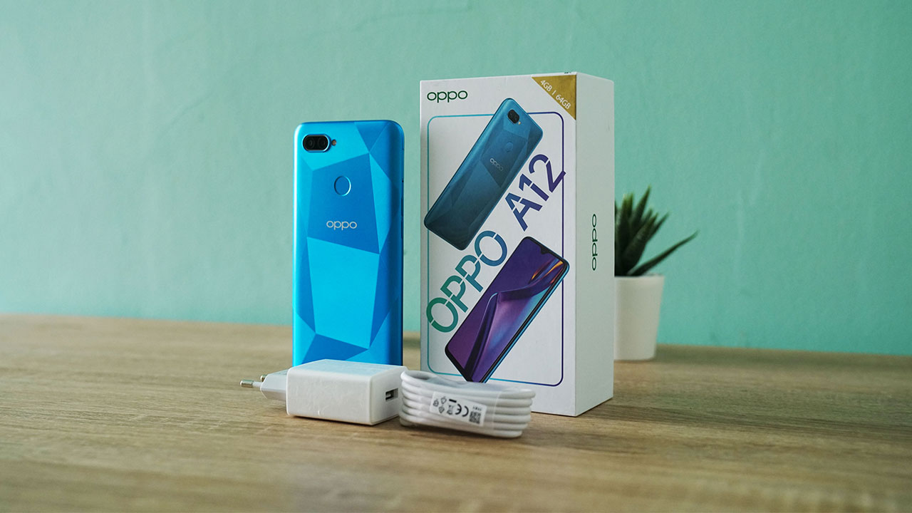 Spek Hp Oppo A12. Harga dan Spesifikasi OPPO A12