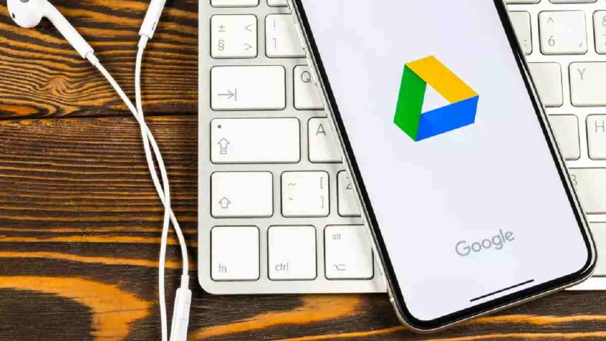 Cara Download Video Iphone. Download Video di Google Drive iPhone Langsung ke Galeri