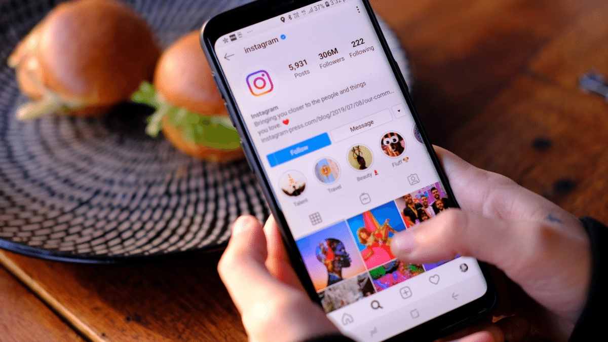 Kenapa Filter Instagram Tidak Mau Muncul. Cara Mengembalikan Filter IG yang Hilang dan Faktor Penyebabnya