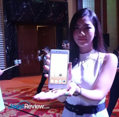 Aplikasi Kamera Oppo F1. Oppo F1 Resmi Diluncurkan di Indonesia • Jagat Review