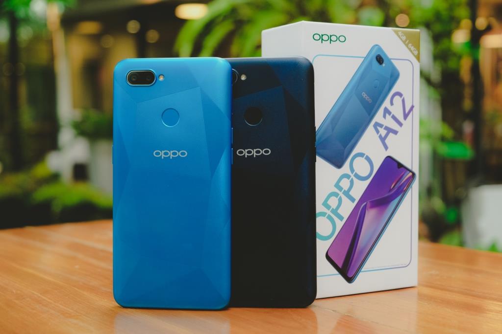 Kamera Depan Oppo A12. Rekomendasi 11 HP Oppo Harga 1 Jutaan Terbaik